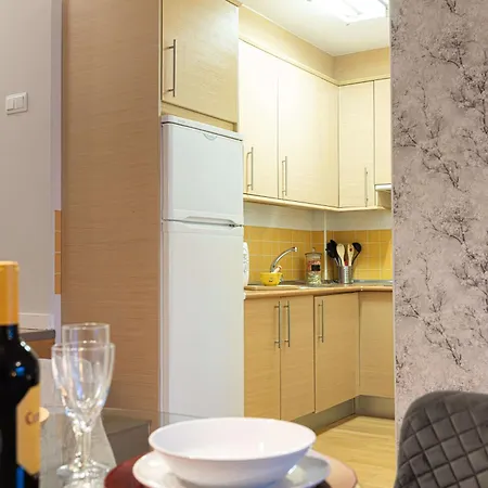 Syra Parking Incluido *