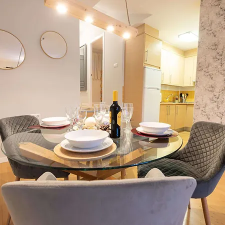 Syra Parking Incluido